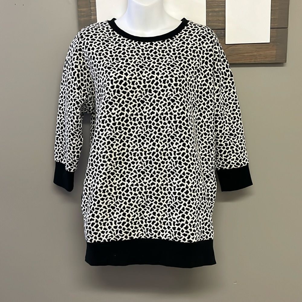 Two by Vince Camuto Abstract Black/off White Print 3/4 Sleeves w/ Pockets Top-Sm